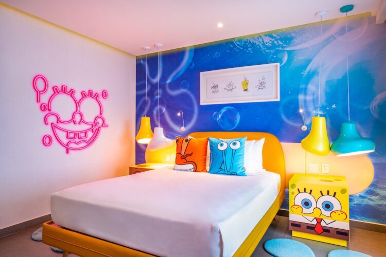 Nickelodeon Hotels & Resorts Sponge Bob Square Pants Pineapple Suite