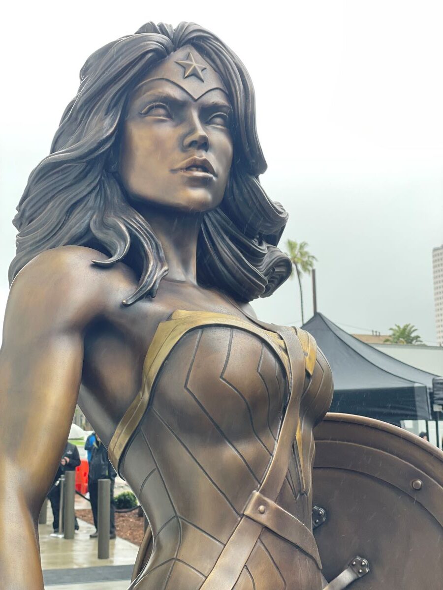 Wonder Woman statue debuts at Warner Bros. in California