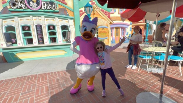 Reimagined Mickey's Toontown - Cafe Daisy