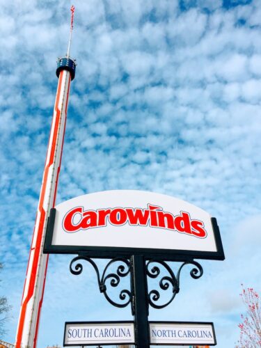 Carowinds Sky Tower and state line