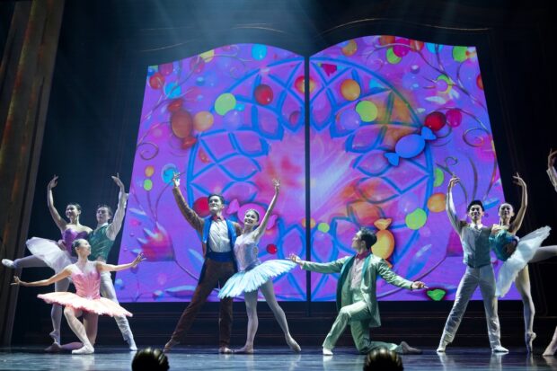 StellaLou's Wonderful Wishes Ballet at Hong Kong Disneyland