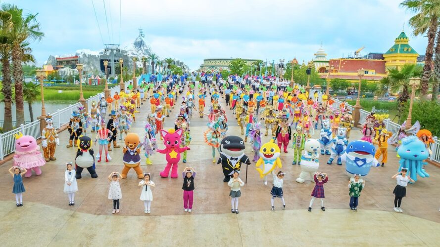 Baby Shark Festival at Shanghai Haichang Ocean Park