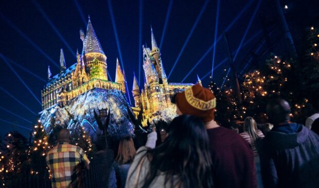Christmas in the Wizarding World of Harry Potter at USh
