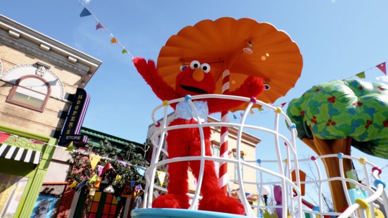 Enjoy 11 weekends of Elmo’s Furry Fun Fest at Sesame Place San Diego