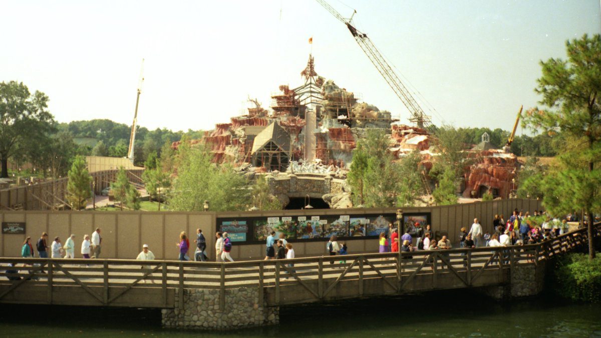 Splash Mountain under construction in 1991