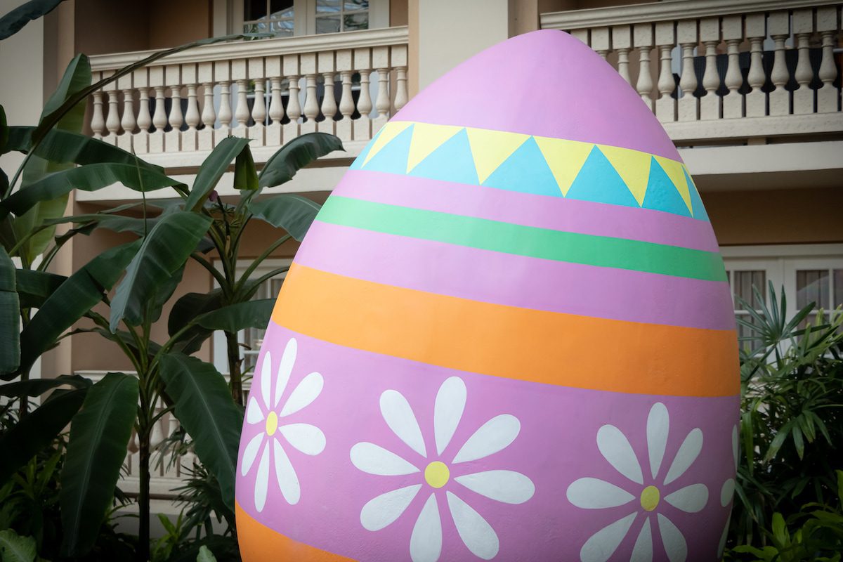 Easter egg at Gaylord Palms Resort & Convention Center