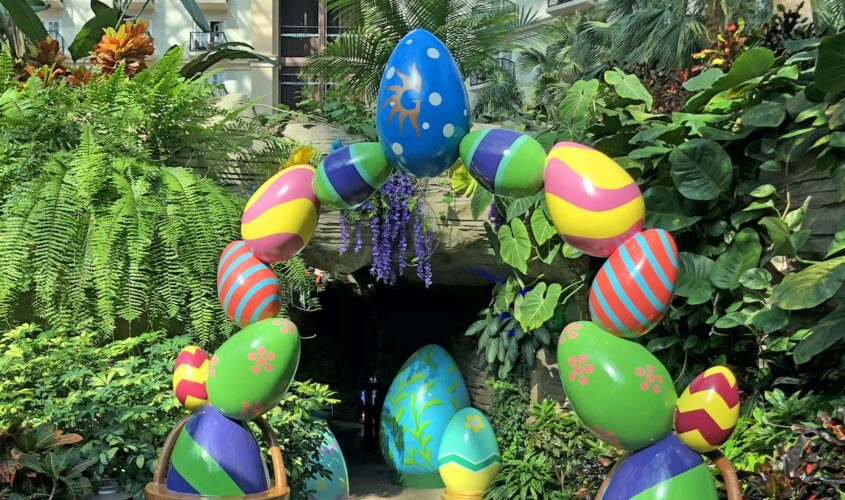 Eggspression Garden at Gaylord Palms Resort & Convention Center