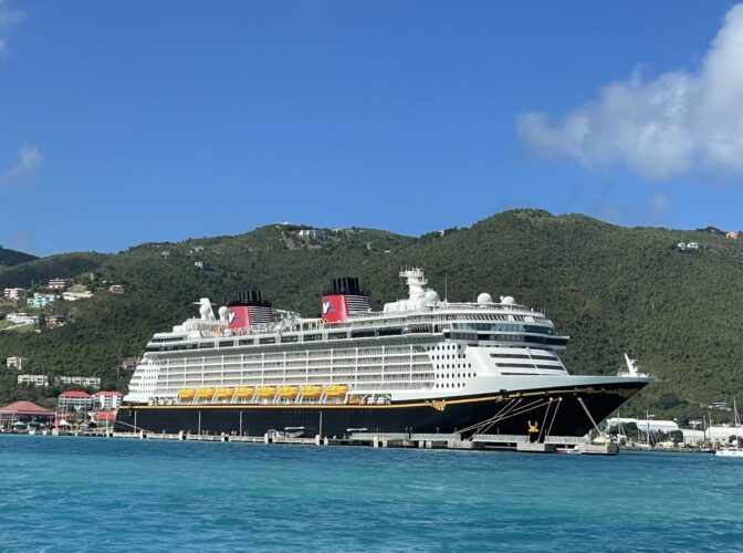 Disney Fantasy ship