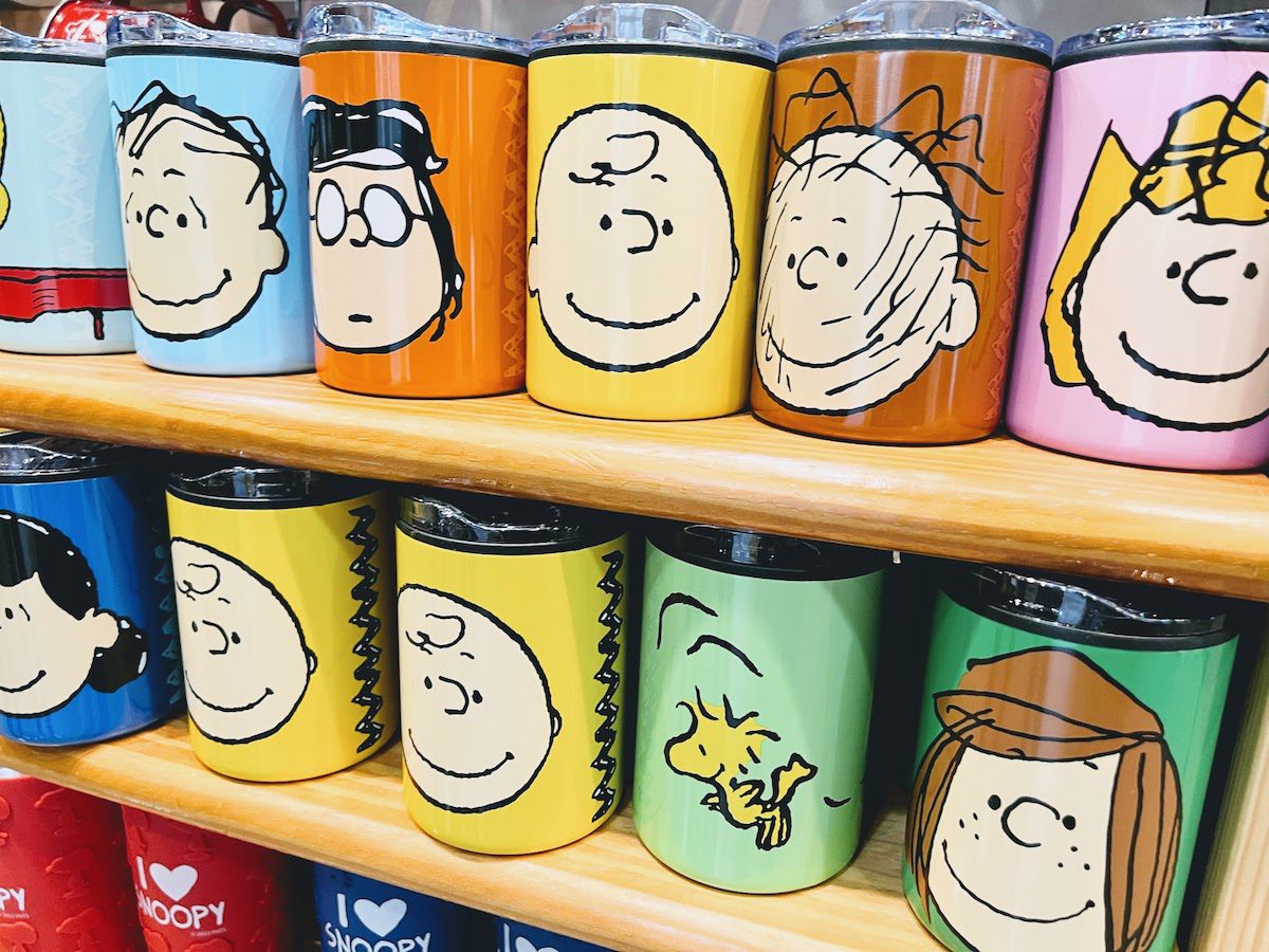 Peanuts mugs at Carowinds
