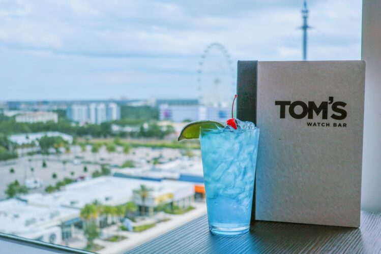 Tom's Orlando rooftop bar