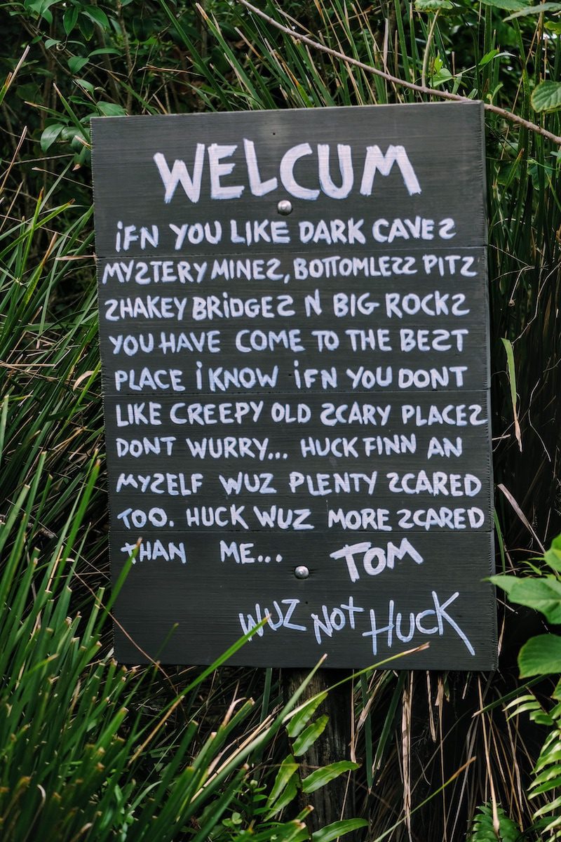 Welcome sign