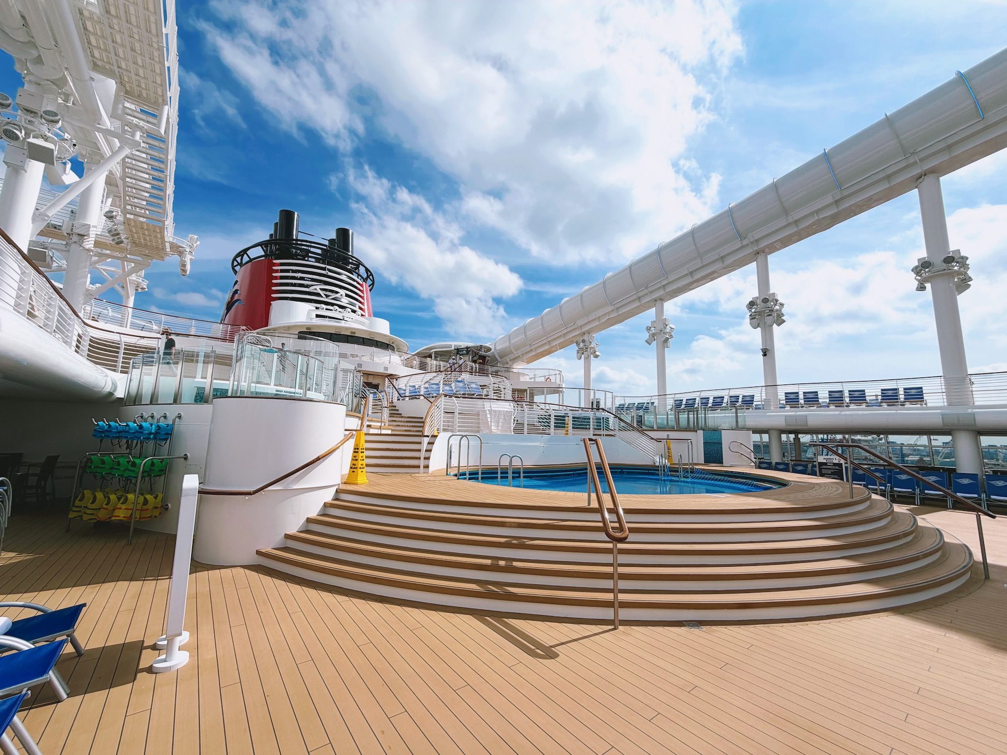 Disney Destiny upper deck