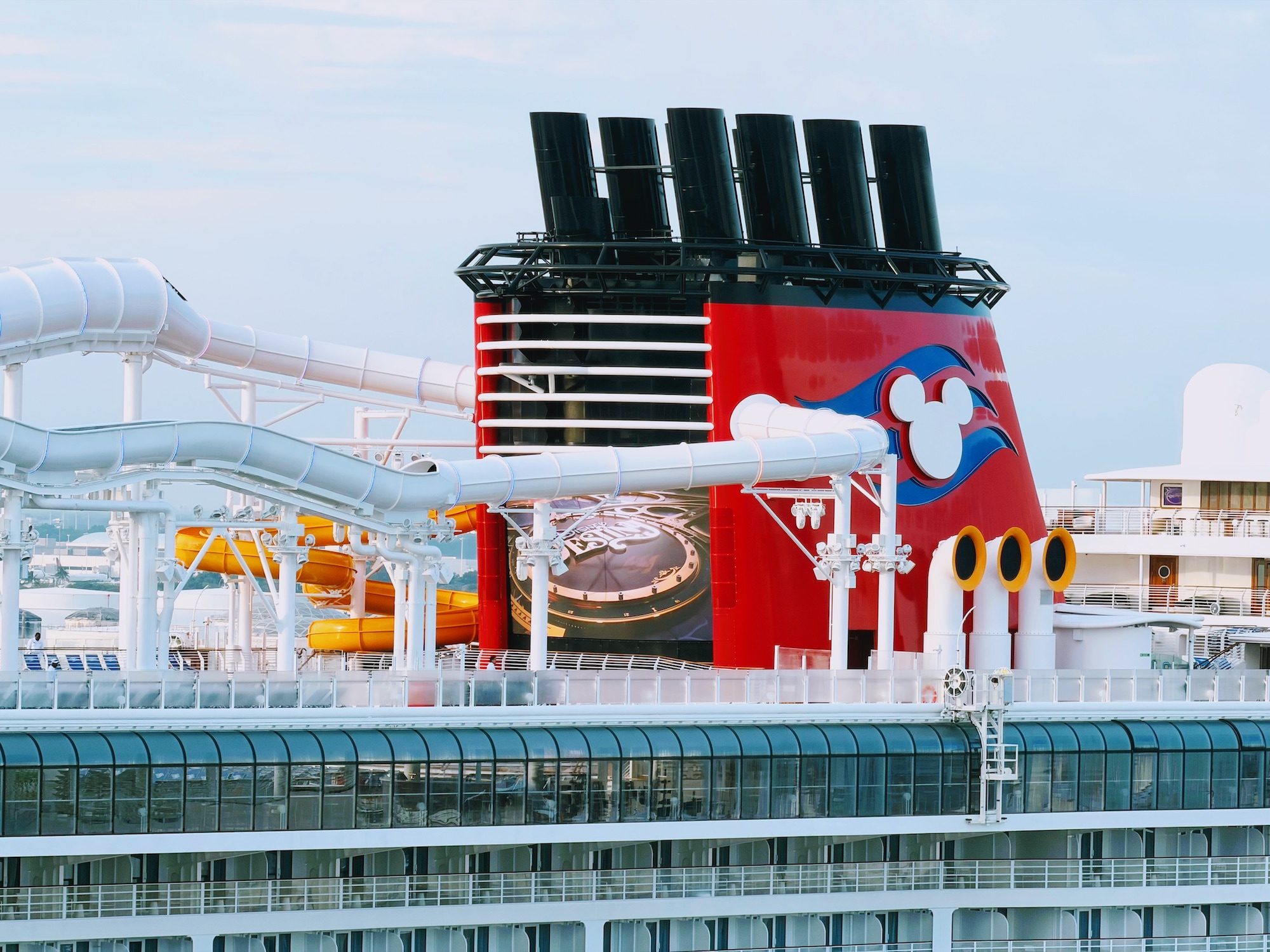 Disney destiny exterior