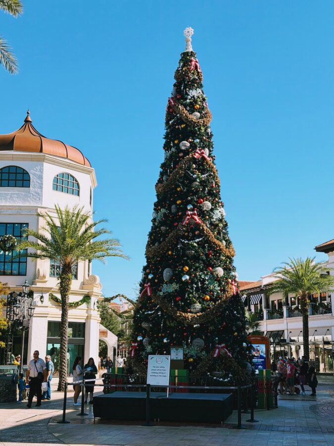 Disney Springs Christmas Tree 2025 - Walt Disney World - Orlando