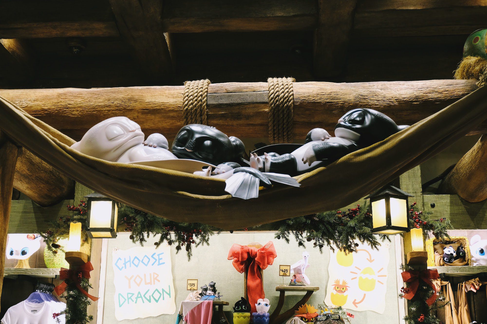 Night Lights sleeping - Toothless' Treasures