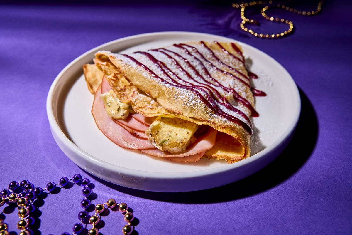 Universal Mardi Gras Food