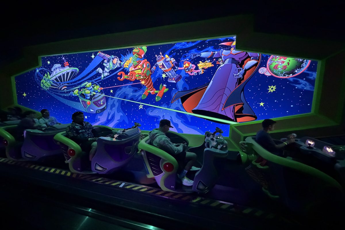 Buzz Lightyear's Space Ranger Spin load platform