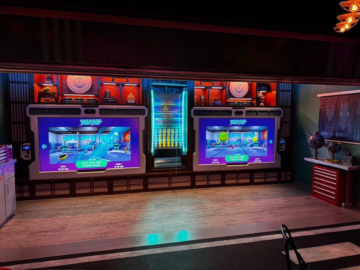 Disney Adventure - San Fransokyo Street