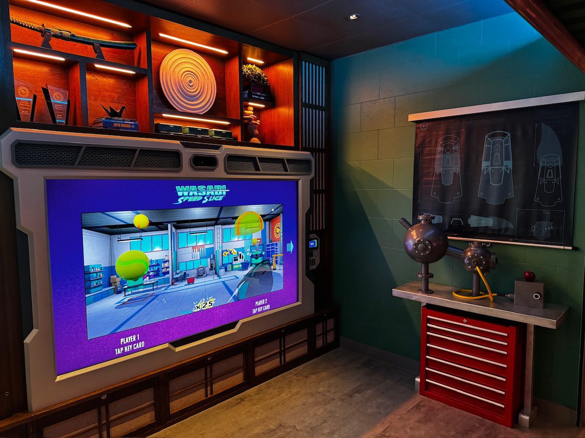 Disney Adventure San Fransokyo Street