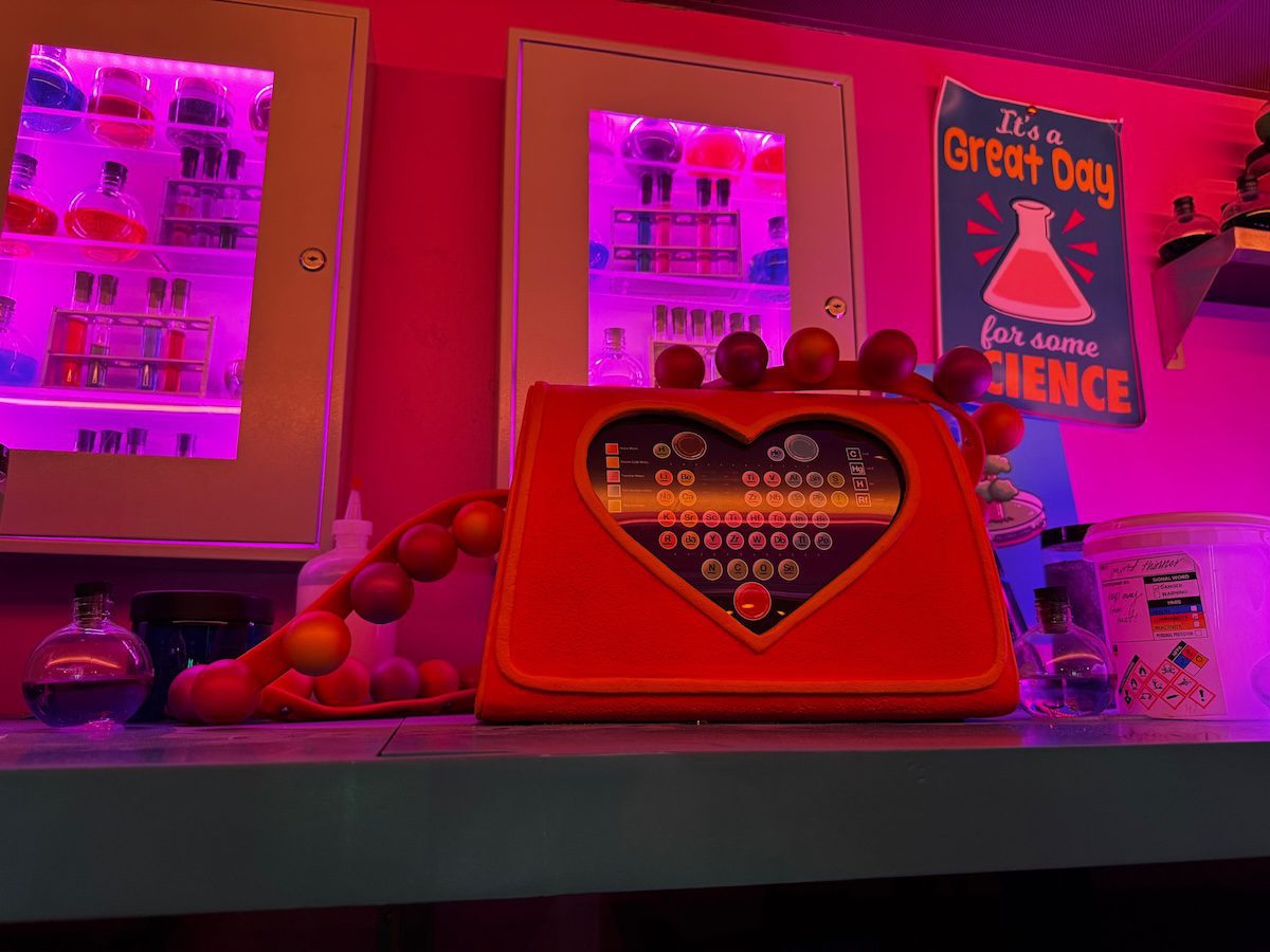 Disney Adventure San Fransokyo Street