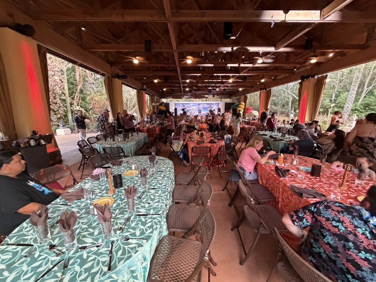 Wantilan Luau