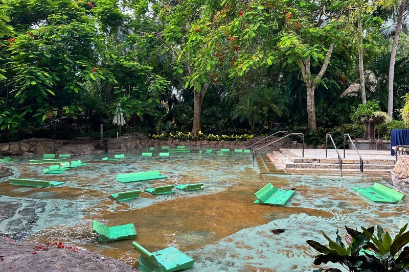 Discovery Cove lagoon near Blue Bamboo Bar