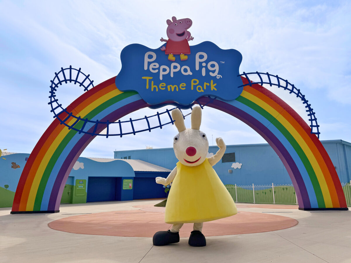 Miss Rabbit meet-and-greet joins Peppa Pig Theme Park Dallas-Fort Worth ...
