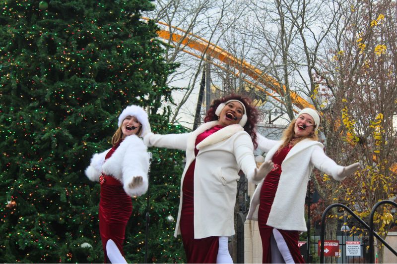 Six Flags Great Adventure Holiday in the Park live singers 