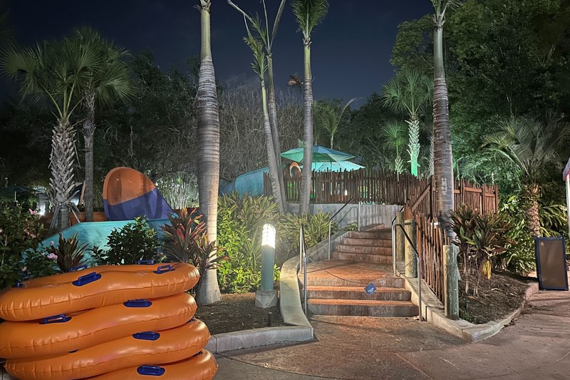 Turi's Kid Cove closed at dark