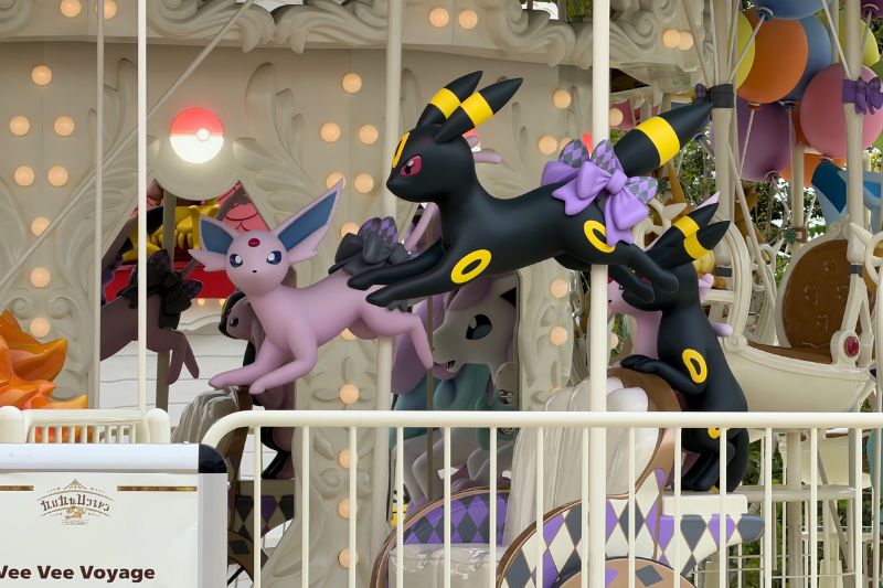 Vee Vee Voyage carousel figures at PokéPark Kanto