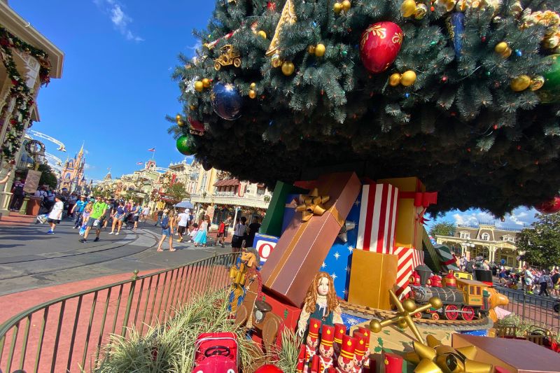 Christmas tree at Magic Kingdom, looking up main street u.s.a.