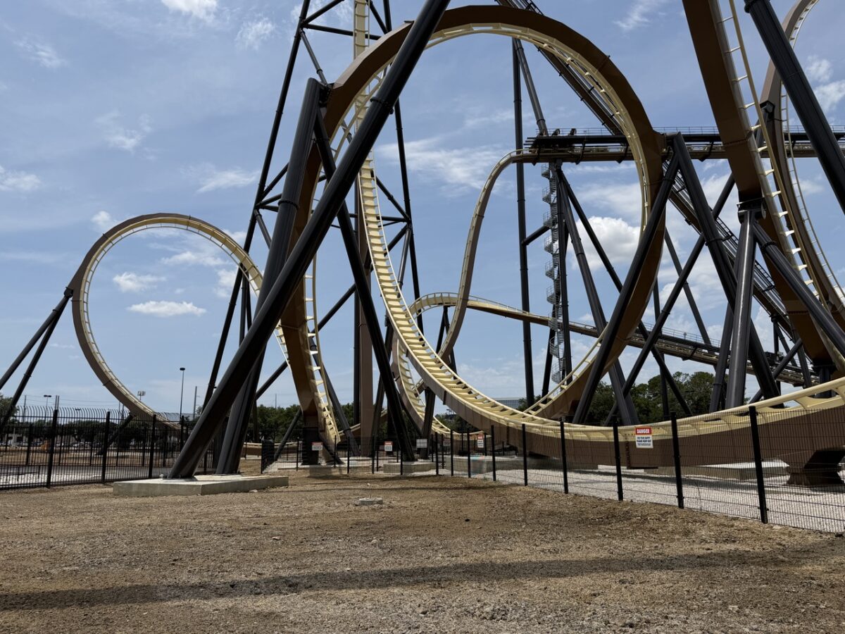 Tormenta coaster track at Six Flags Over Texas.
