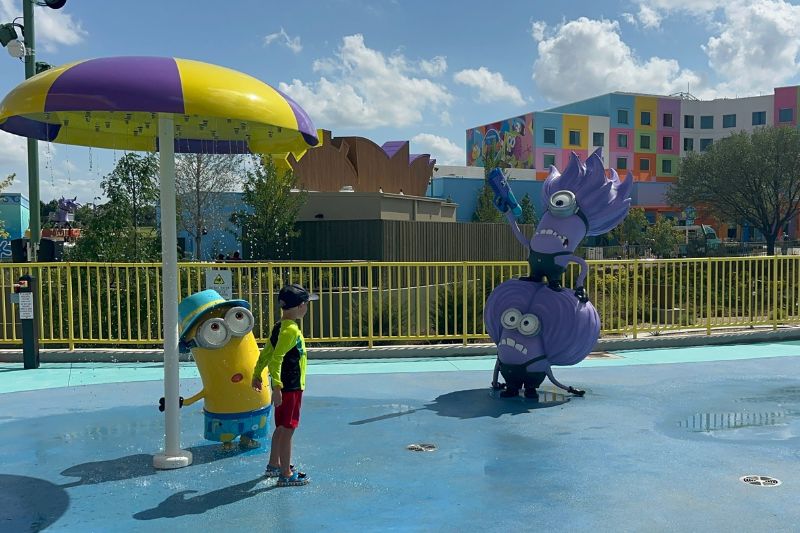 Bello Bay Cruise splash pad Universal Kids Resort g