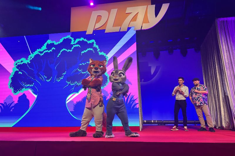 nick wilde judy hopps characters on stage 