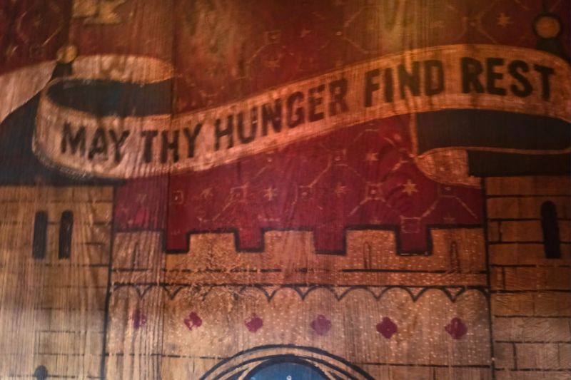 six-ravens-disney-springs-interior-mural-jon-self