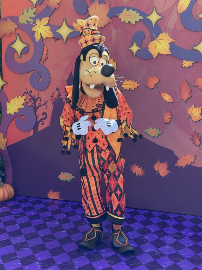 Goofy in new Halloween Time costume at Disneyland media event
