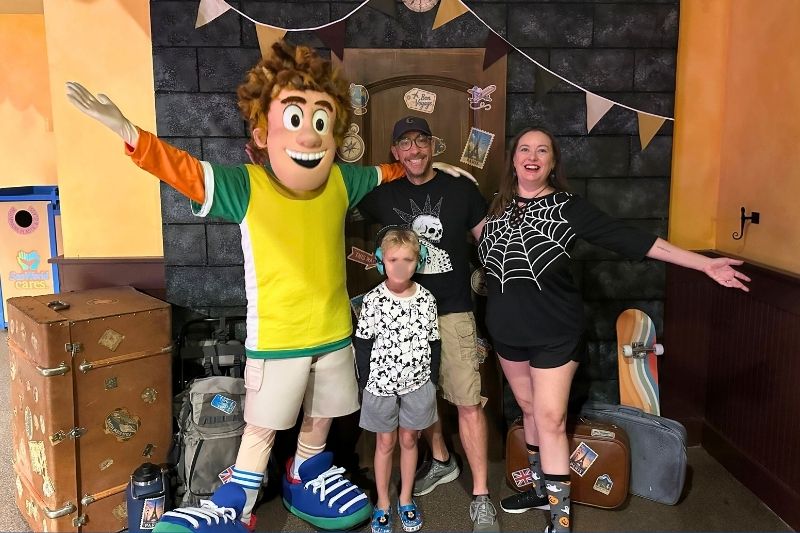 family of three meets Johnny character Hotel Transylvania Breakfast at SeaWorld Orlando