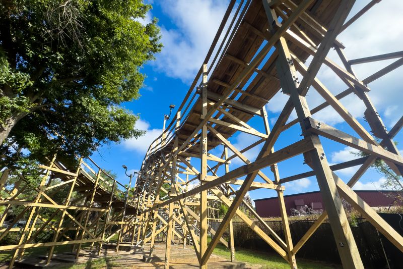 Legoland Florida wooden coaster Coastersaurus beams from ground level 