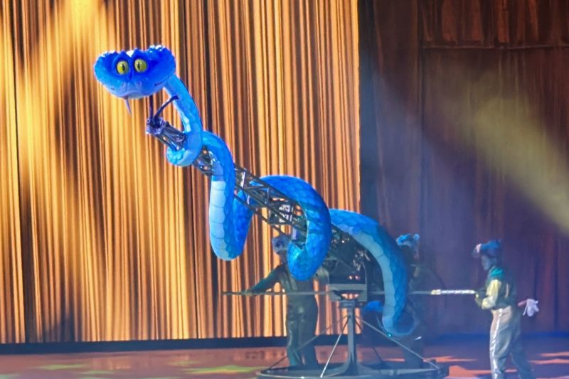 Disney on Ice Gary De'Snake Zootopia 2 