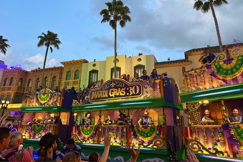 Universal Mardi Gras parade float 2026  with 30th anniversary label